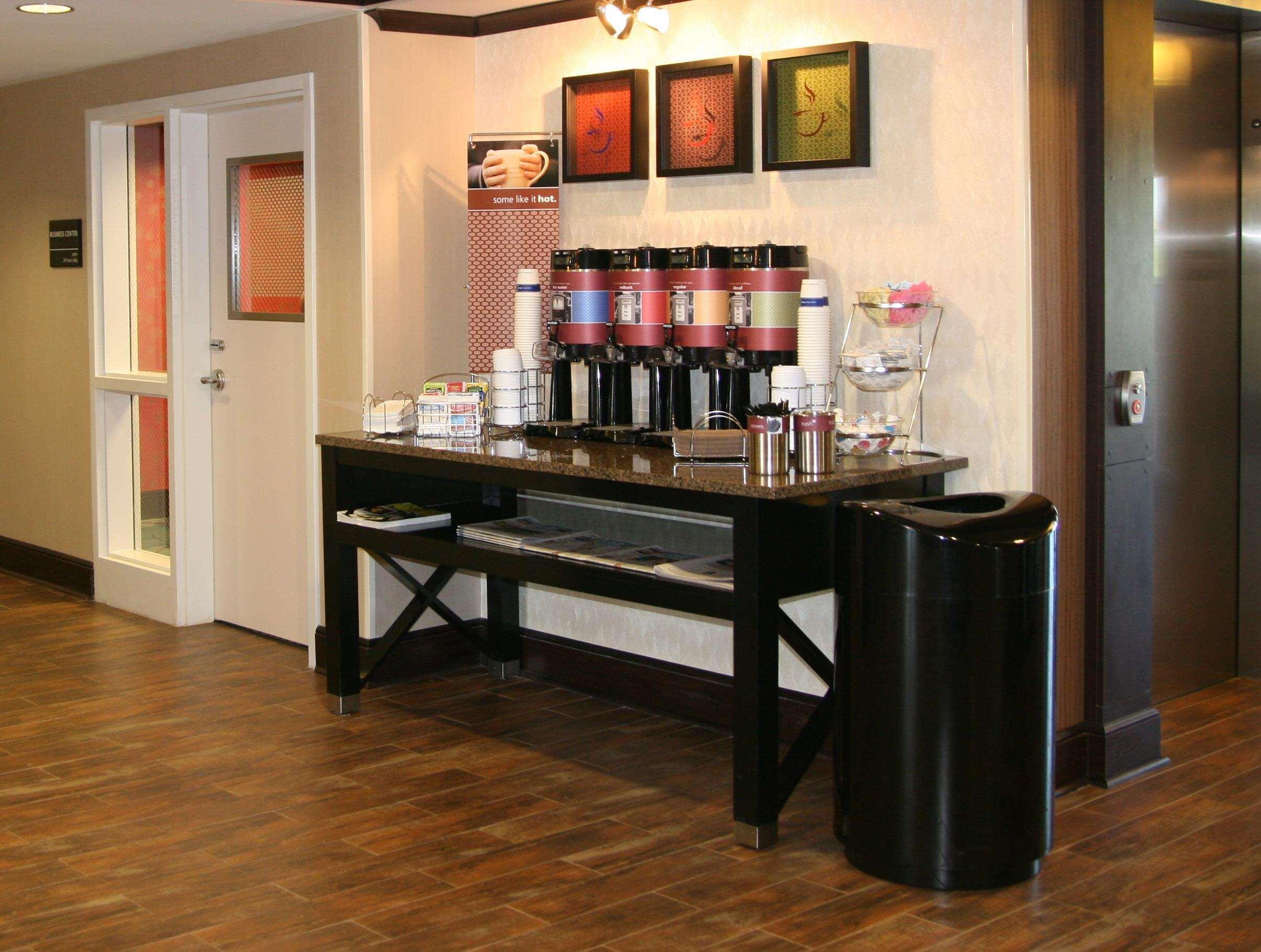 Hampton Inn New Albany Restaurante foto
